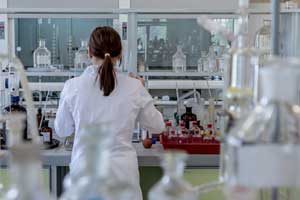 Brazilian Life Science Industry - Female Researcher In Lab