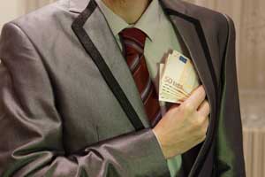 FCPA Translation - Man Hiding Money in Suit