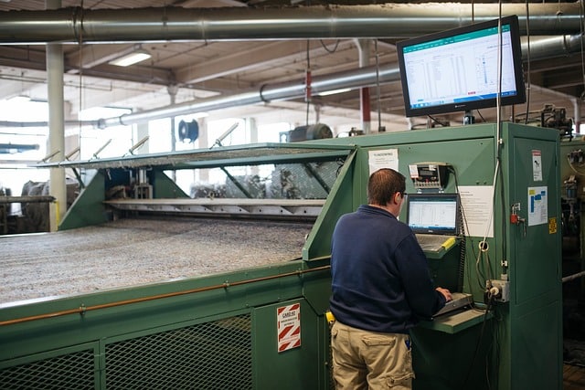 5 Reasons Your Business Needs A Professional Manufacturing Translator